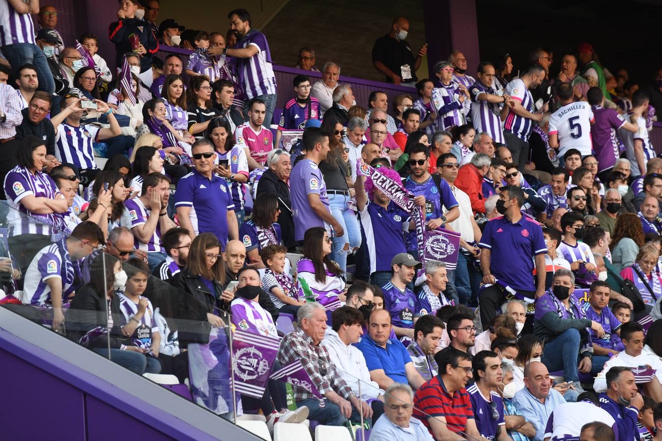 Fotos: Búscate en la grada del Zorrilla (4/6)