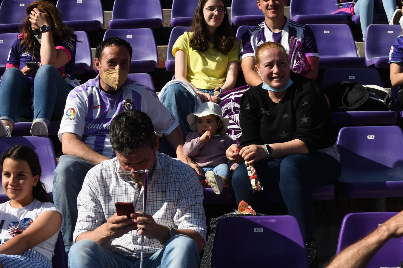 Fotos: Búscate en la grada del Zorrilla (6/6)