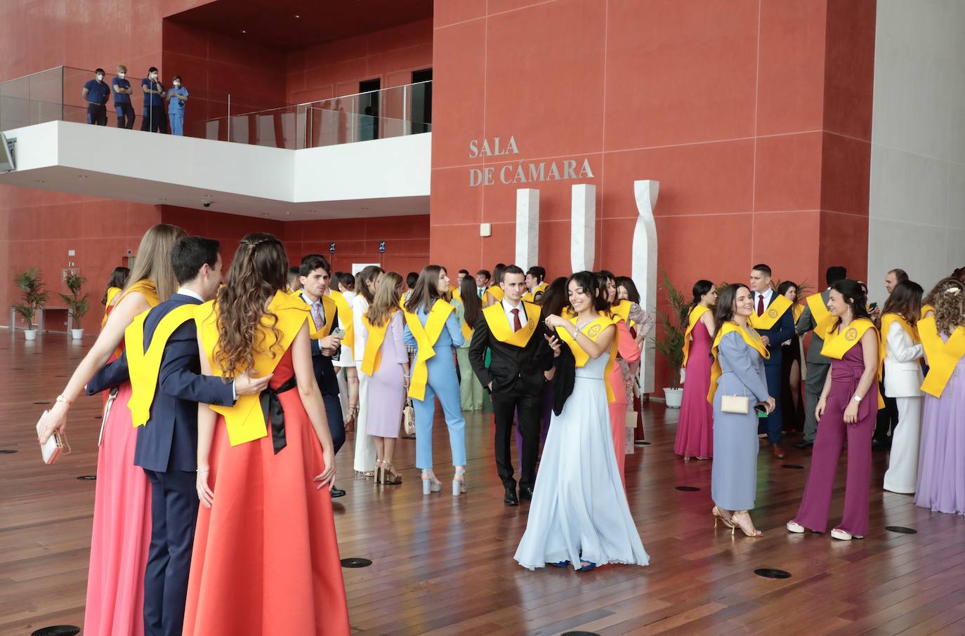 Diferentes momentos de la graduación. 