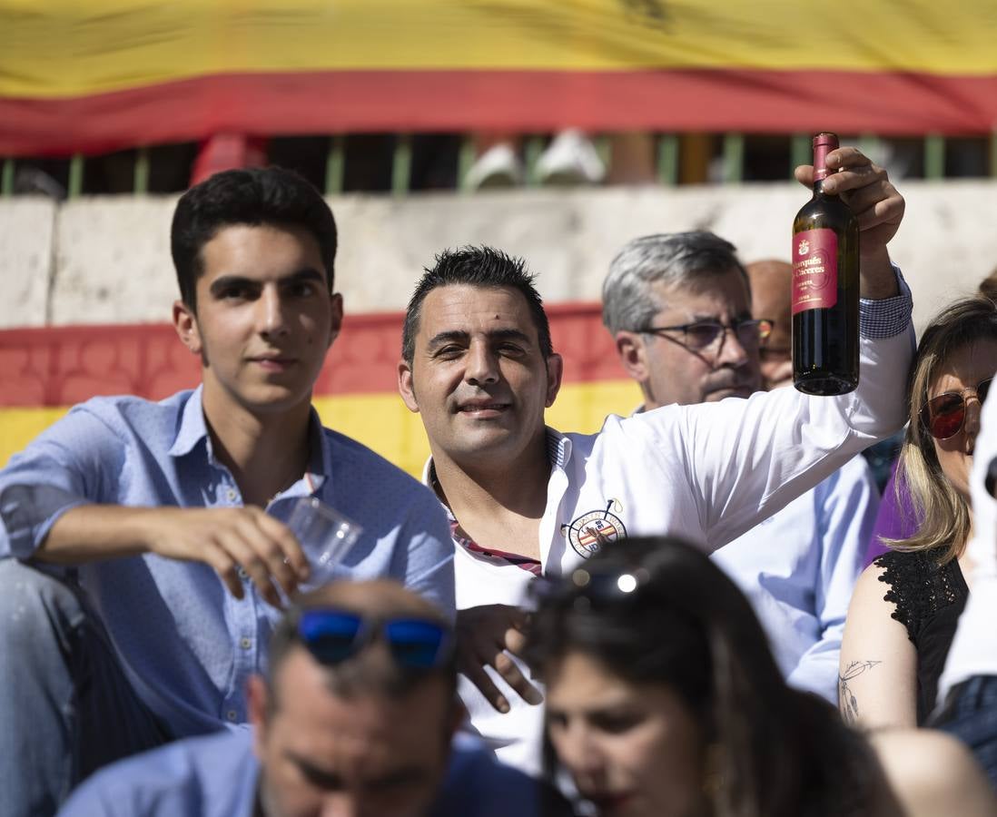 Fotos: Puerta grande en Valladolid para El Juli, Manzanares y Diego Ventura (1/2)