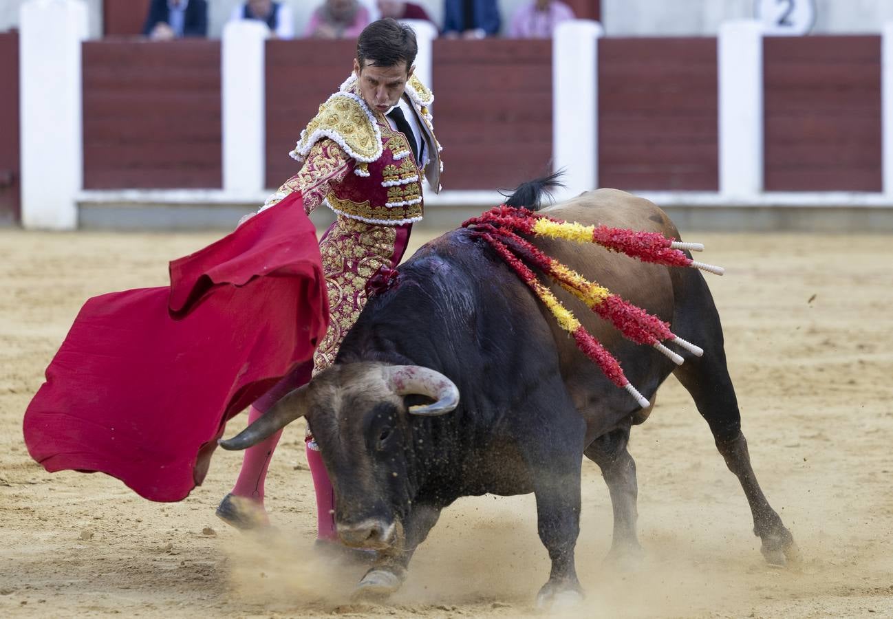 Fotos: Puerta grande en Valladolid para El Juli, Manzanares y Diego Ventura (2/2)