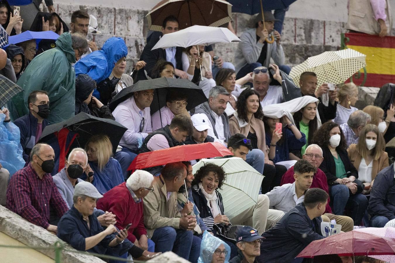 Fotos: Puerta grande en Valladolid para El Juli, Manzanares y Diego Ventura (2/2)