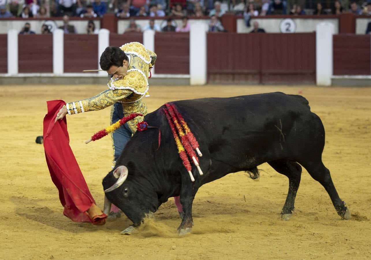 Fotos: Roca Rey y Tomás Rufo abren la puerta grande en Valladolid (2/3)