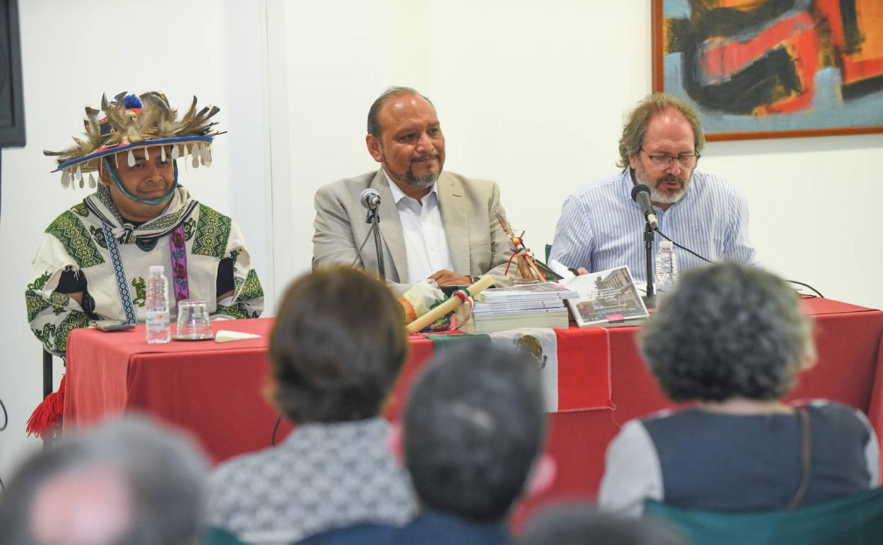 Presentación de la obra sobre el guerrero Tenamzatle en Valladolid. 