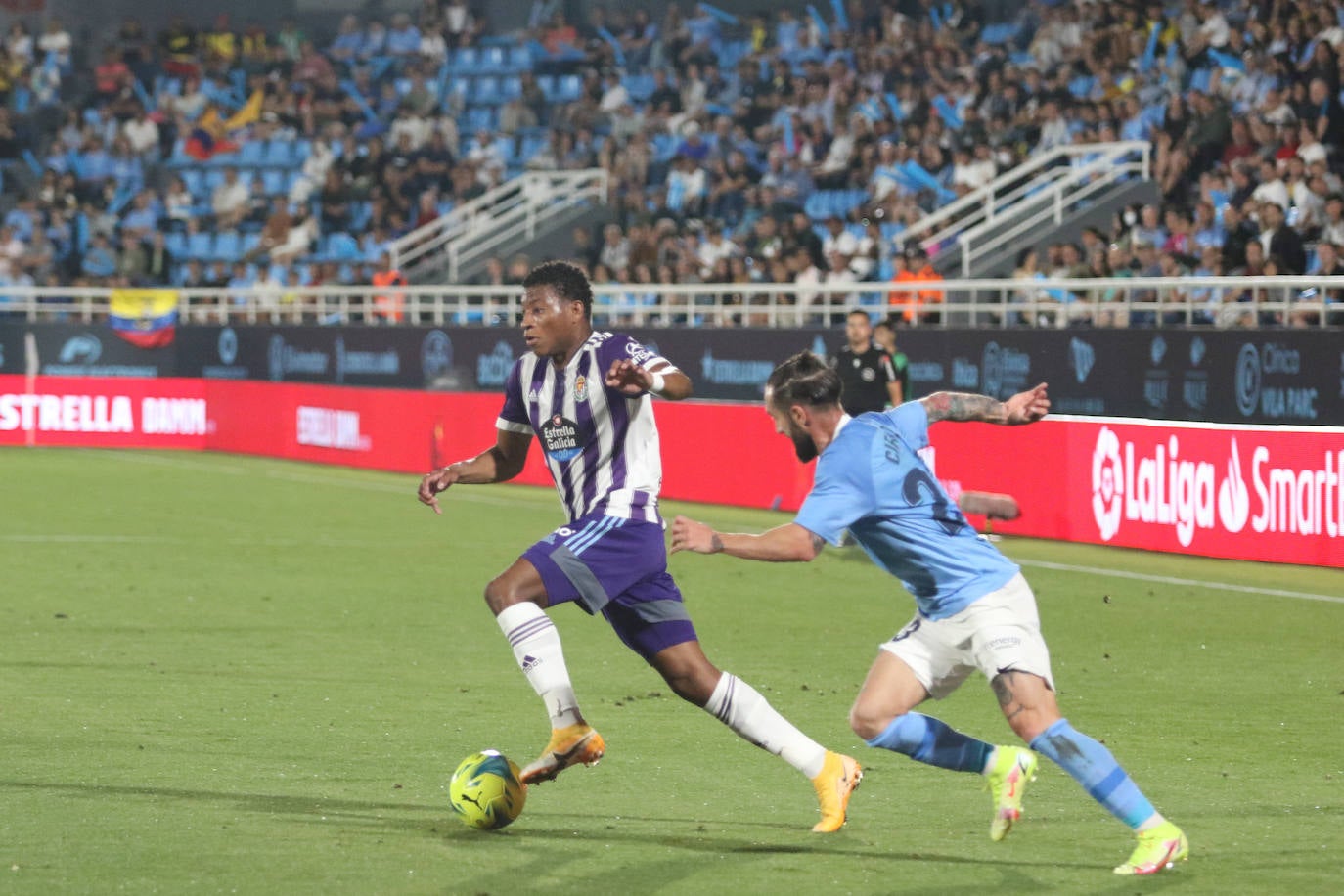 Fotos: El Real Valladolid no falla en Ibiza y sigue soñando con el ascenso directo