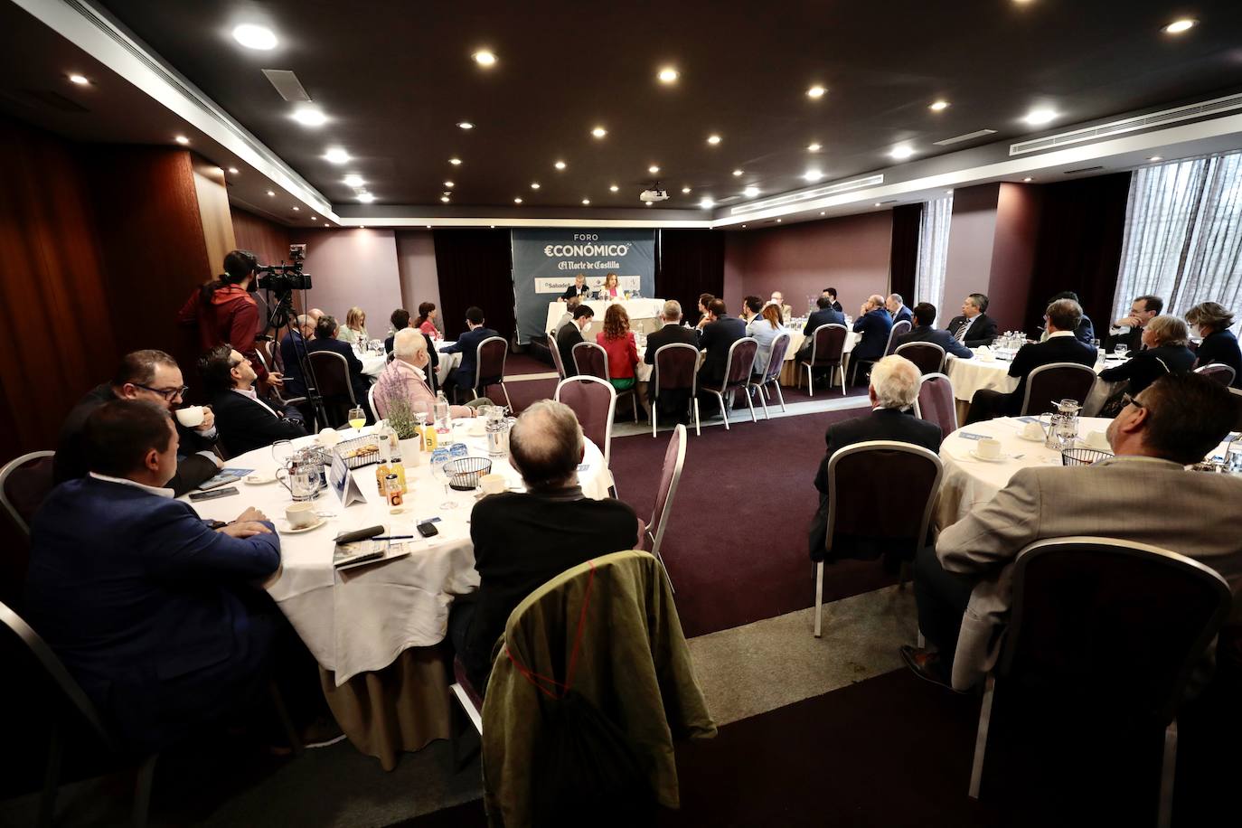 Fotos: La eurodiputada Iratxe García en el Foro Económico de El Norte (2/2)