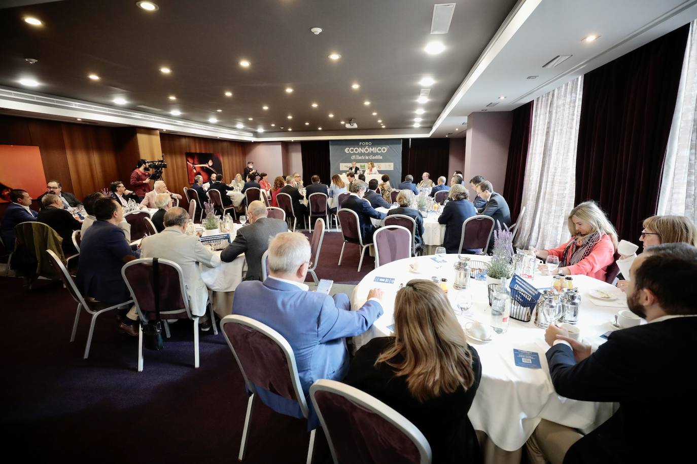 Fotos: La eurodiputada Iratxe García en el Foro Económico de El Norte (2/2)