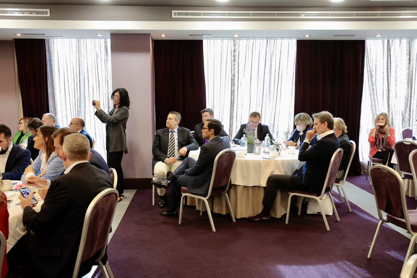 Fotos: La eurodiputada Iratxe García en el Foro Económico de El Norte (2/2)