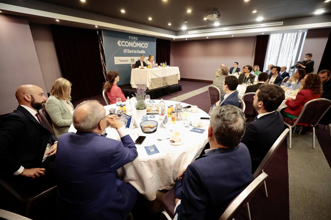 Fotos: La eurodiputada Iratxe García en el Foro Económico de El Norte (2/2)