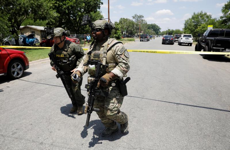 La Policía acordona la zona del ataque.