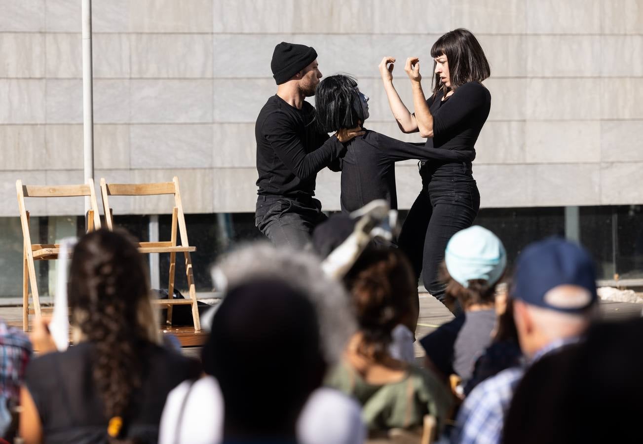 Fotos: Jornada del viernes por la tarde en el Festival de Teatro de Calle de Valladolid