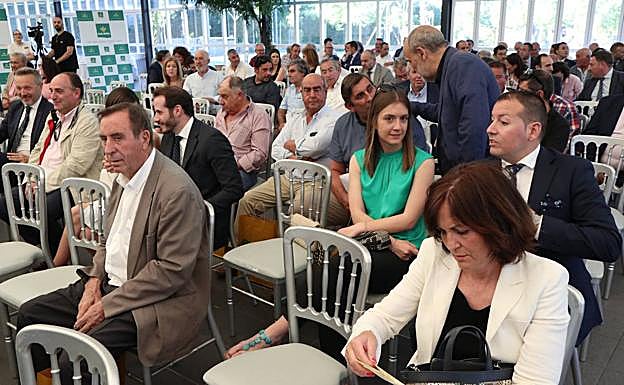 Participantes en la Asamblea de Caja Rural de Zamora ceebrada este viernes.