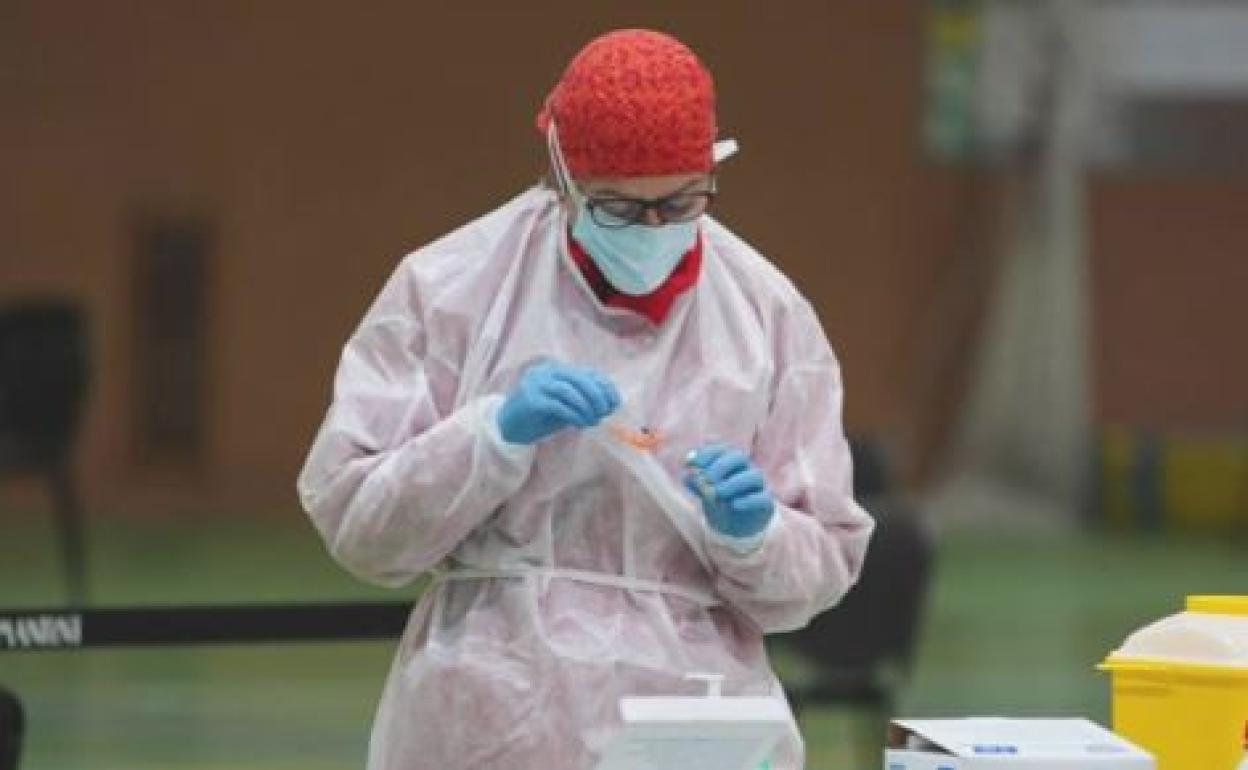 Infección por covid: este es el motivo por el que algunas personas no se han contagiado