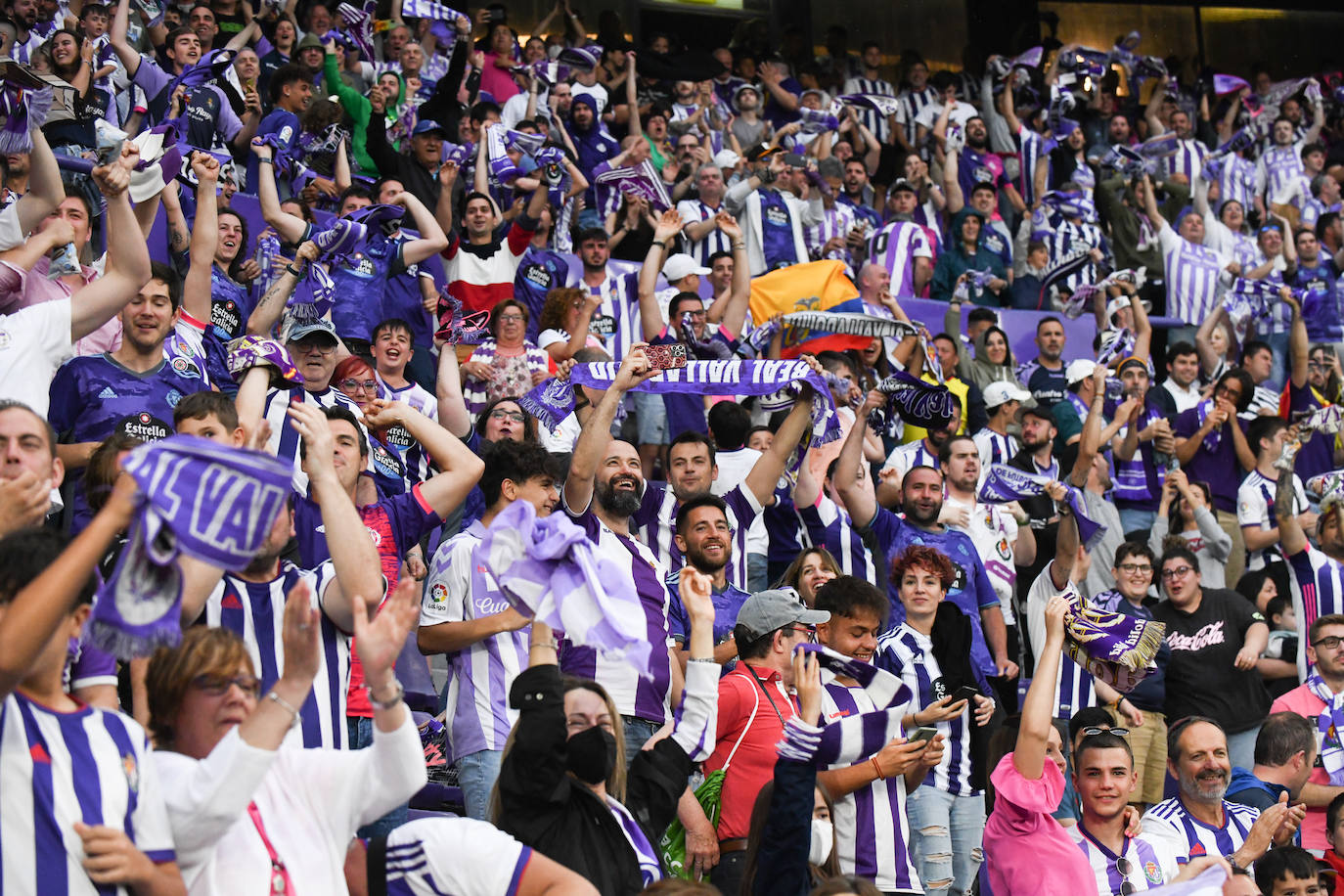 Real Valladolid 3-0 Huesca. 