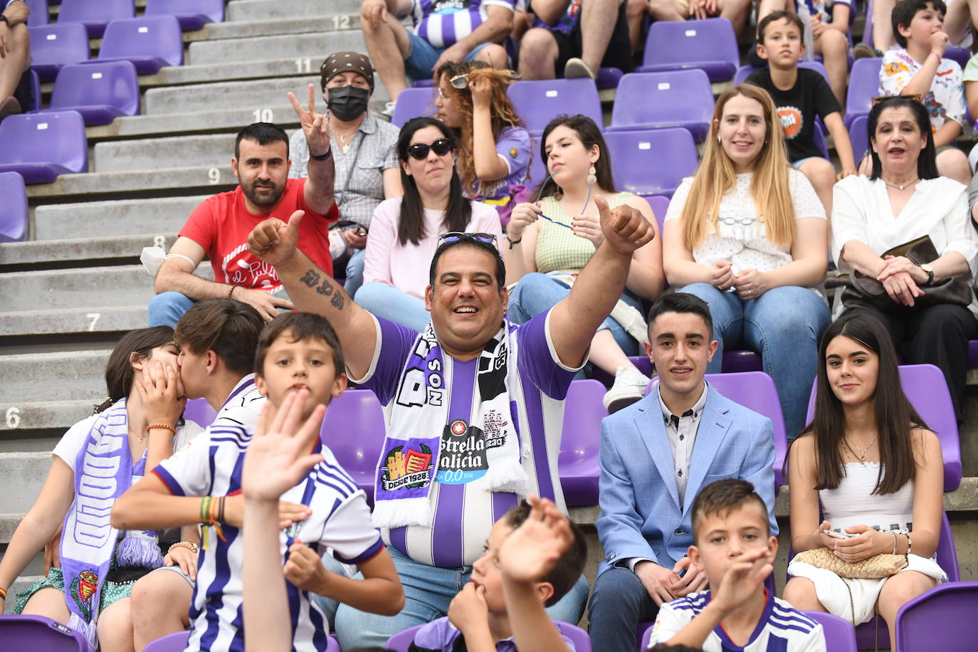 Fotos: Real Valladolid-Huesca. Búscate en la grada (4/8)