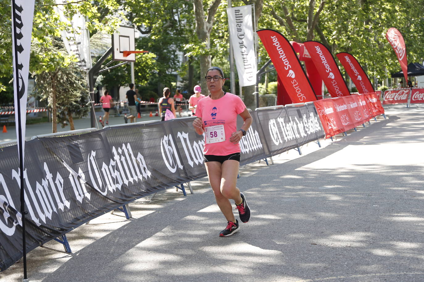 Fotos: V Marcha y Carrera de las Mujeres (10/16)