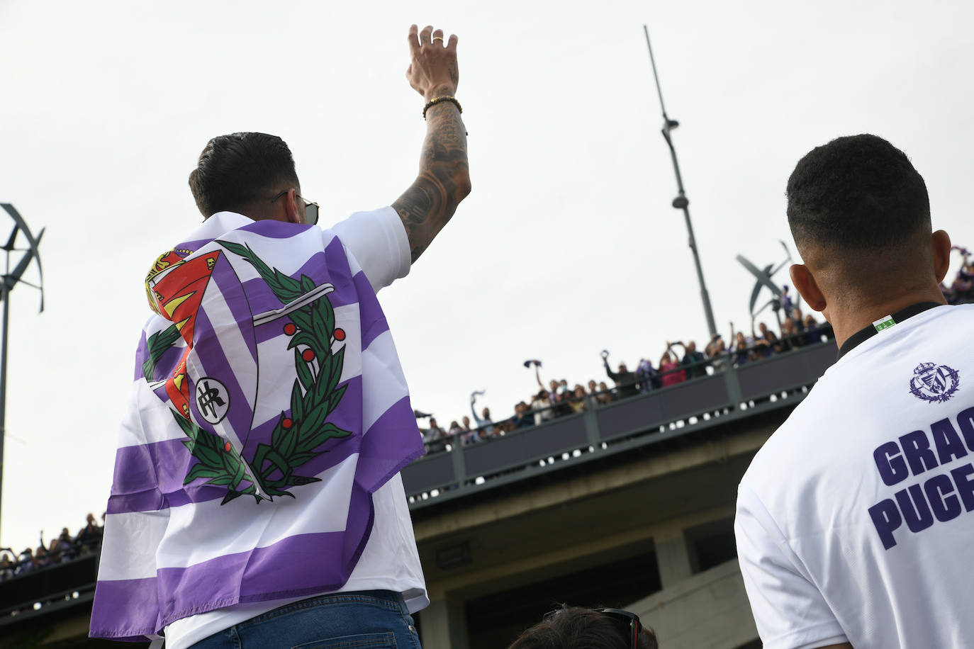 Fiesta del ascenso en La Leyenda del Pisuerga. 