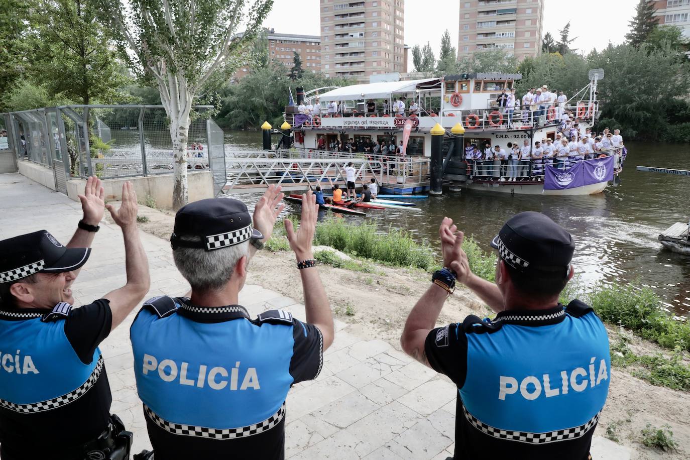 Valladolid disfruta con el ascenso del Real Valladolid. 