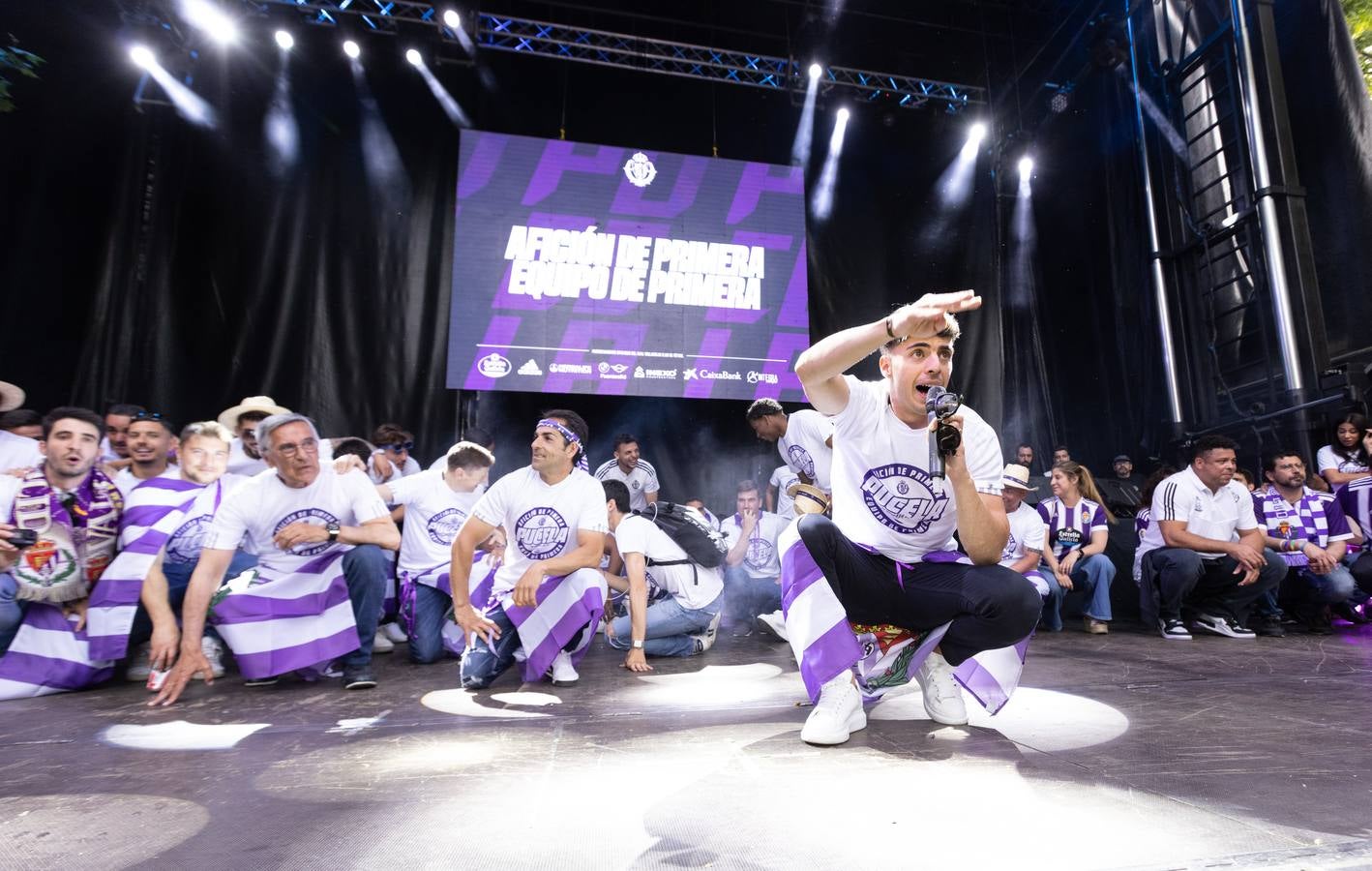 Fotos: El Real Valladolid celebra con su afición el ascenso a Primera Divisón