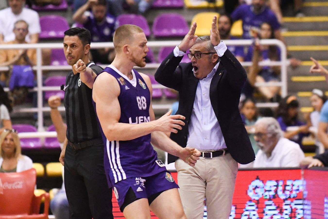 Fotos: Victoria del Real Valladolid Baloncesto ante el Estudiantes (67-54)