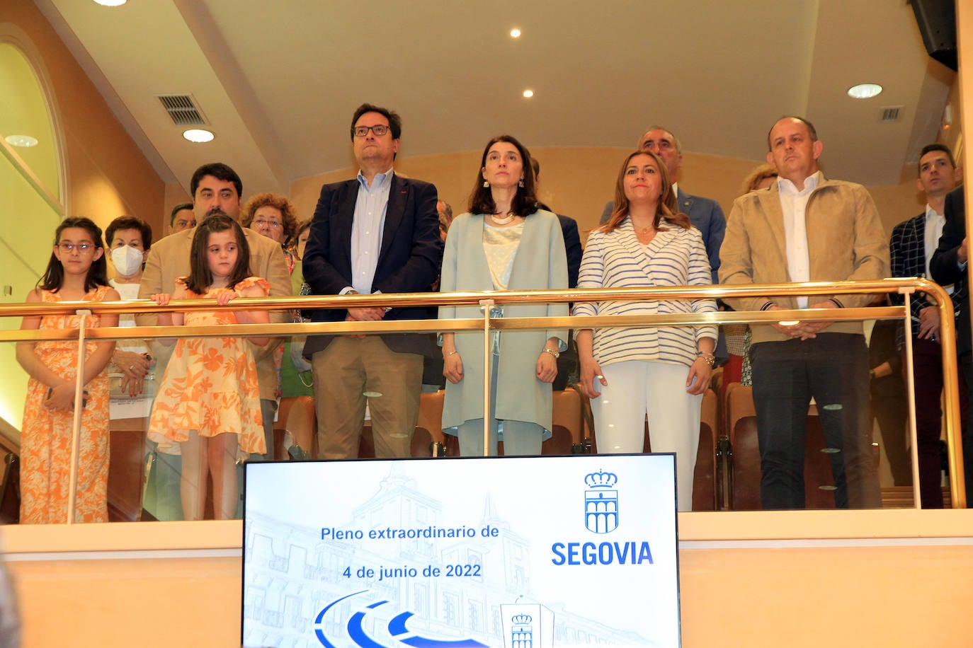 Pleno celebrado en el Ayuntamiento de Segovia para elegir como nueva alcaldesa a Clara Martín.