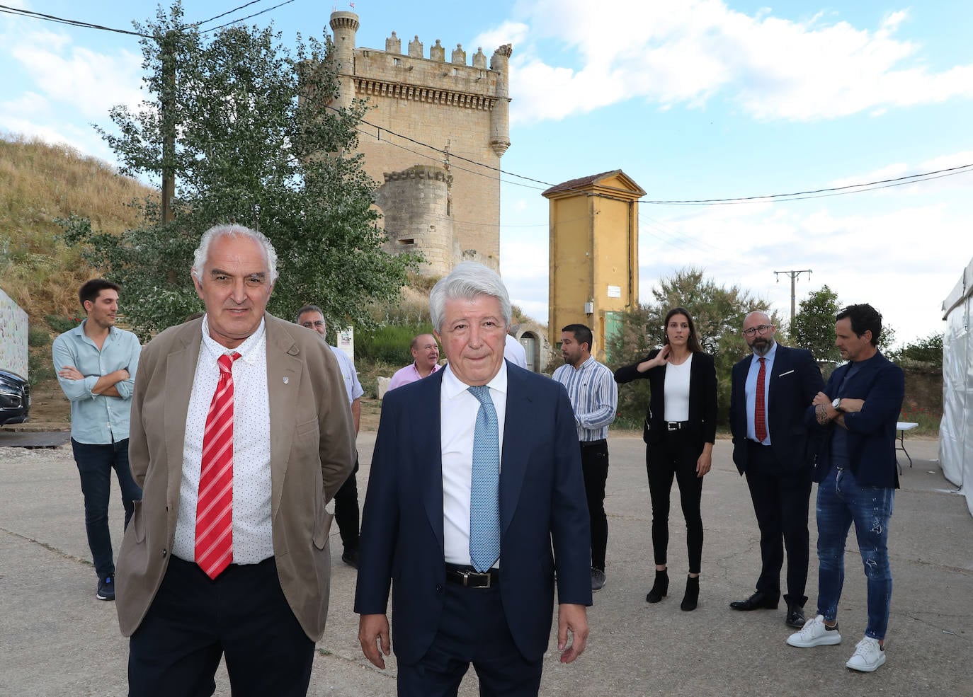 Fotos: Enrique Cerezo se encuentra con los aficionados del Atlético en Belmonte