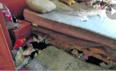 Retiran 4.200 kilos de basura del piso de Palencia en el que murió un hombre con síndrome de Diógenes