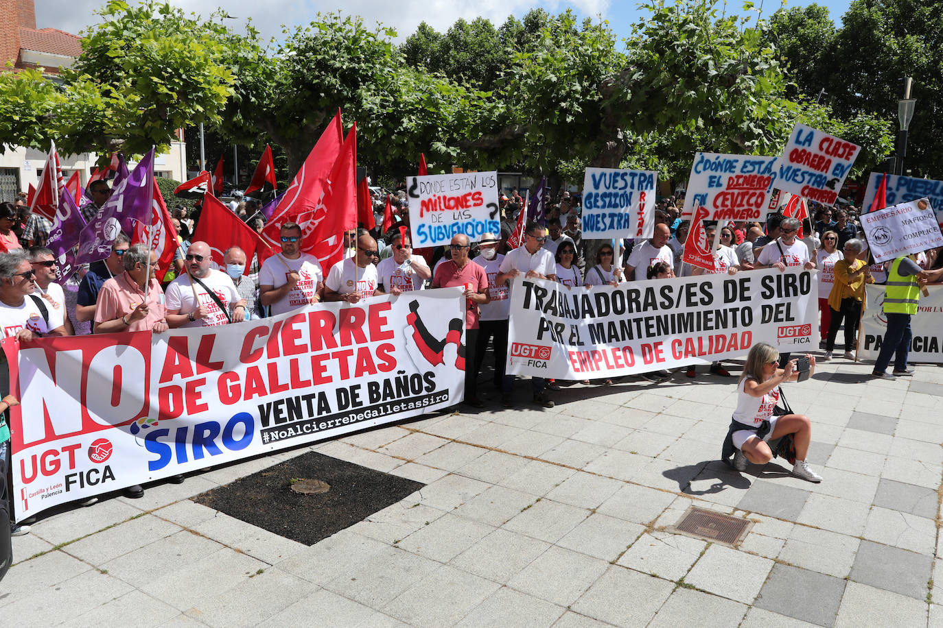 Fotos: Venta de Baños sale a la calle para reclamar el mantenimiento de Siro