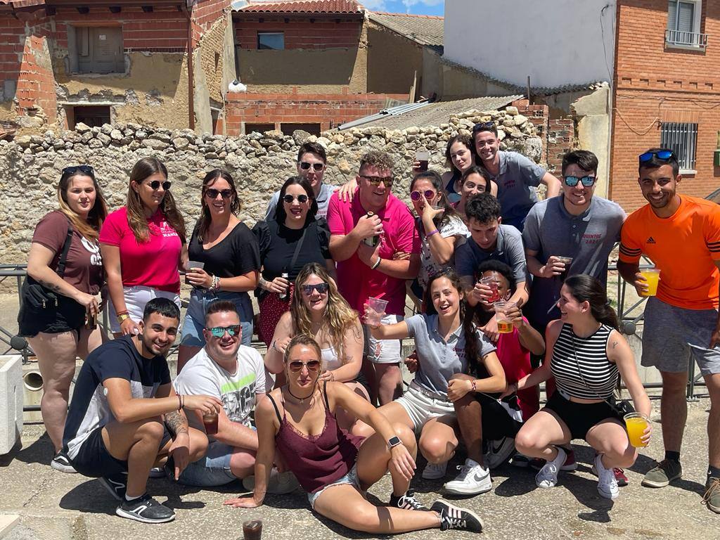 Fotos: Pedida de Rosquillas y coronación de reyes en los quintos de Torrelobatón