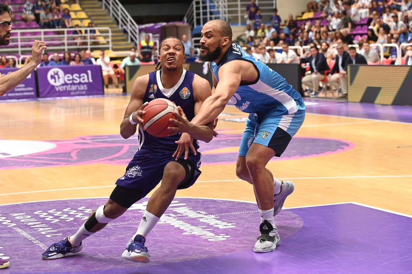 Fotos: Derrota del Real Valladolid Baloncesto ante el Estudiantes (59-85)