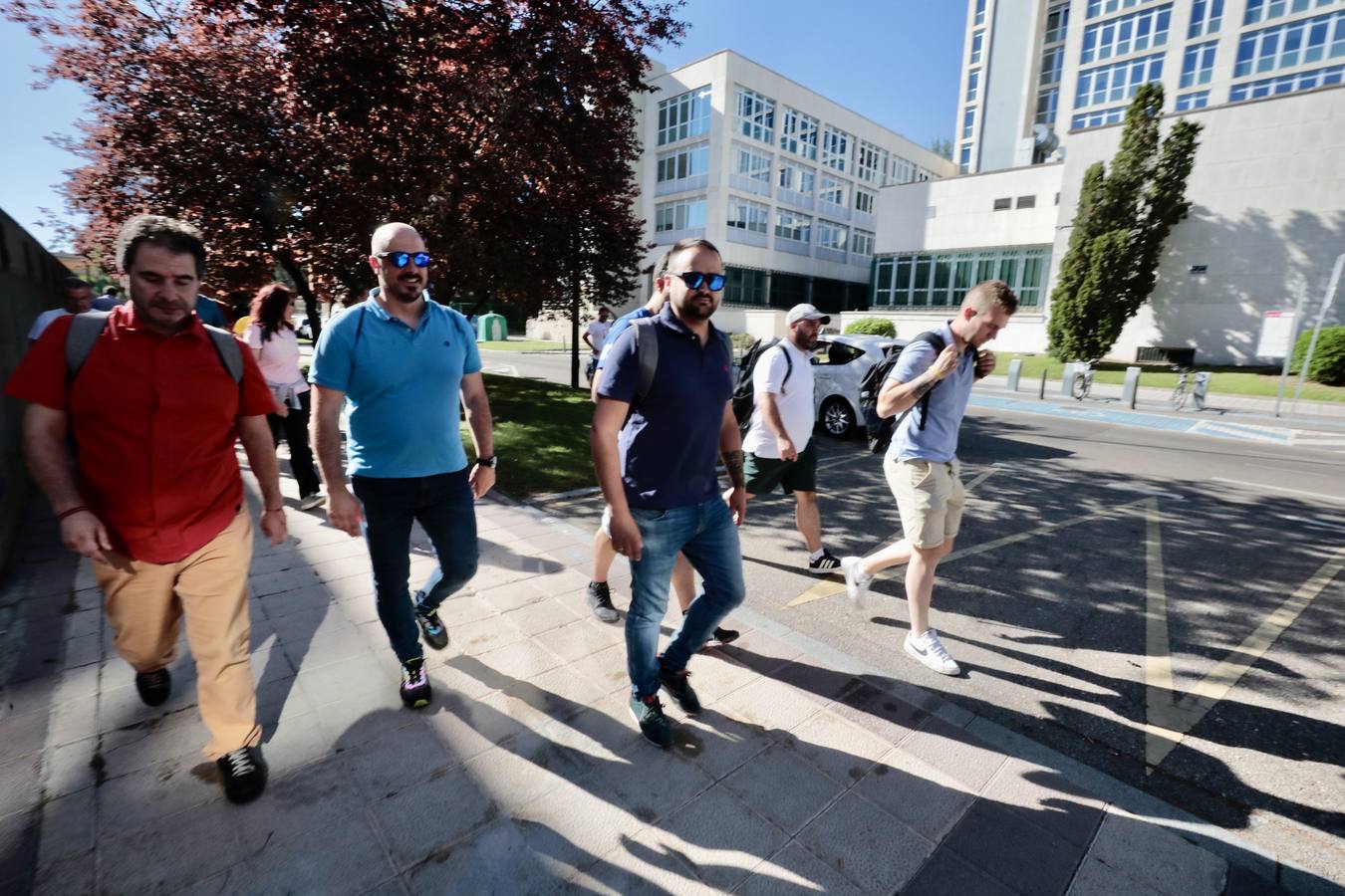 Fotos: Trabajadores de Siro se reúnen con la Junta de Castilla y León