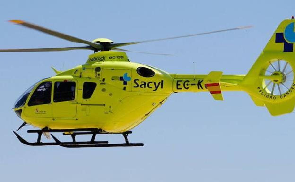 Helicóptero de emergencias del Sacyl.