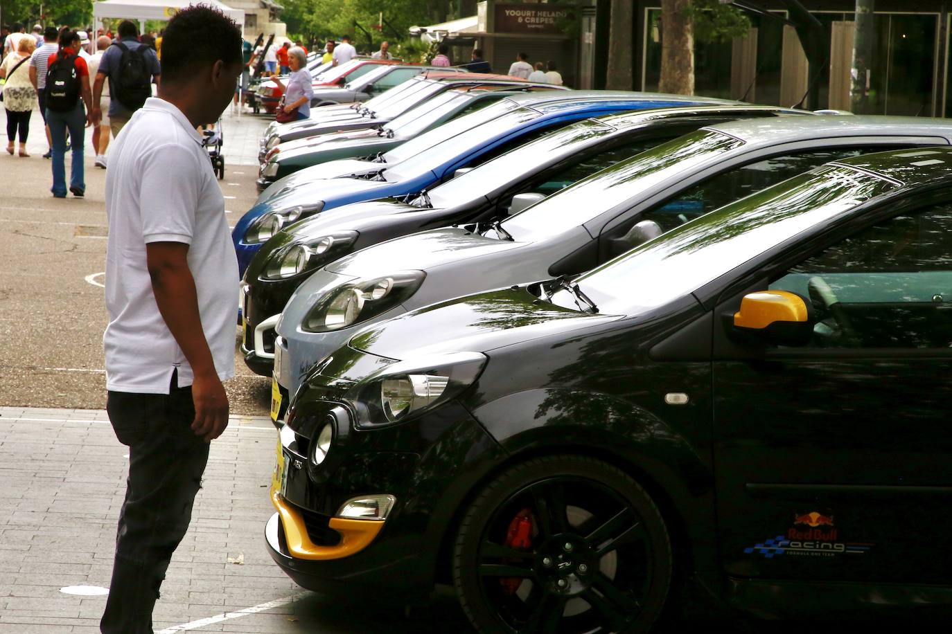 Fotos: Valladolid acoge una muestra de coches de Renault