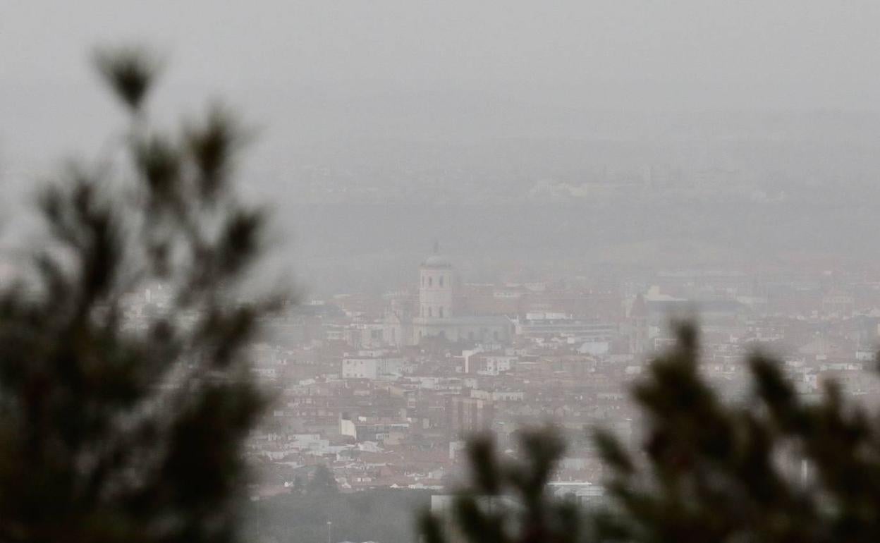 Uno de los anteriores episodios de calima en Valladolid. 