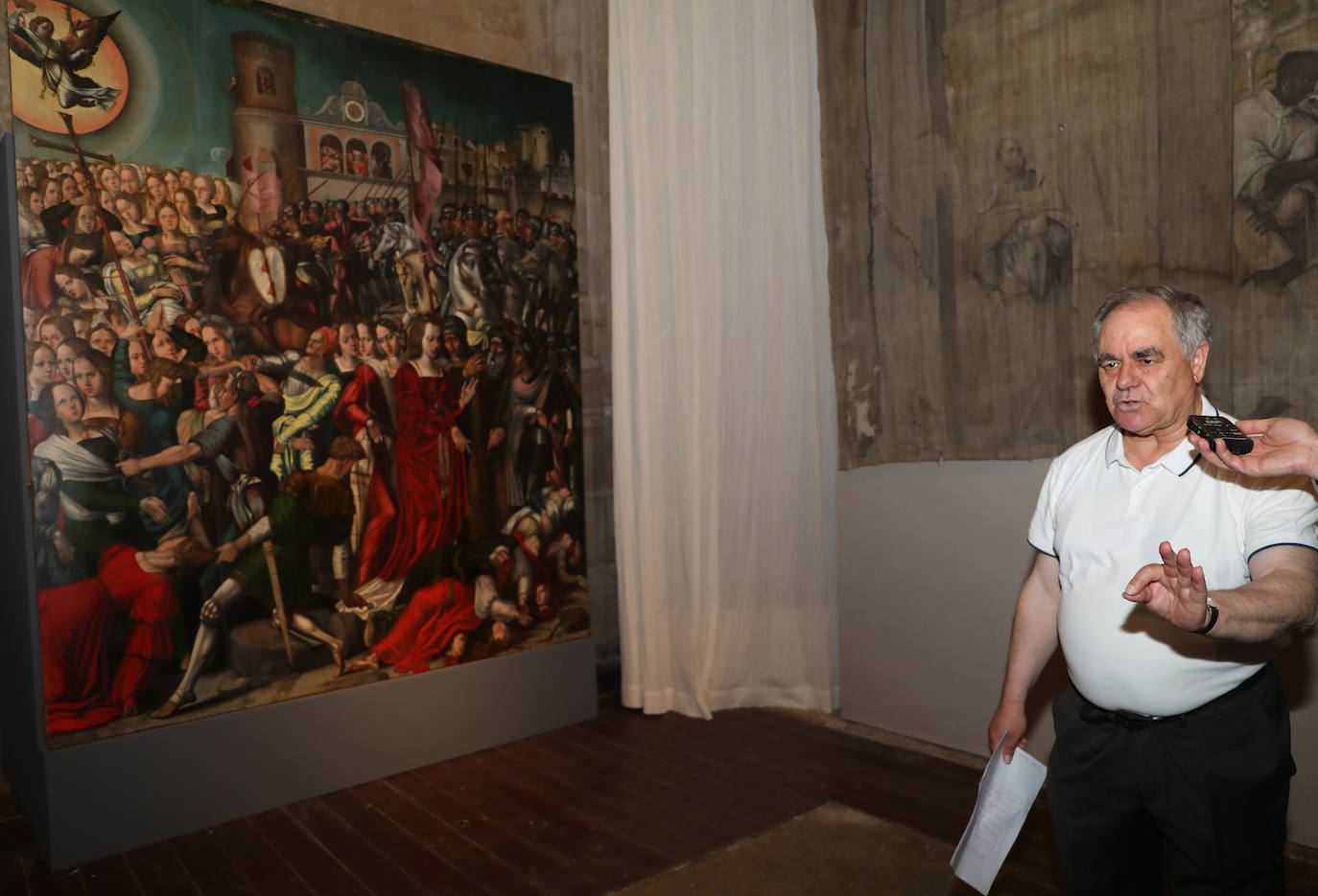 La muestra de arte religioso permanecerá abierta hasta el 11 de diciembre por el séptimo centenario de la Catedral. 