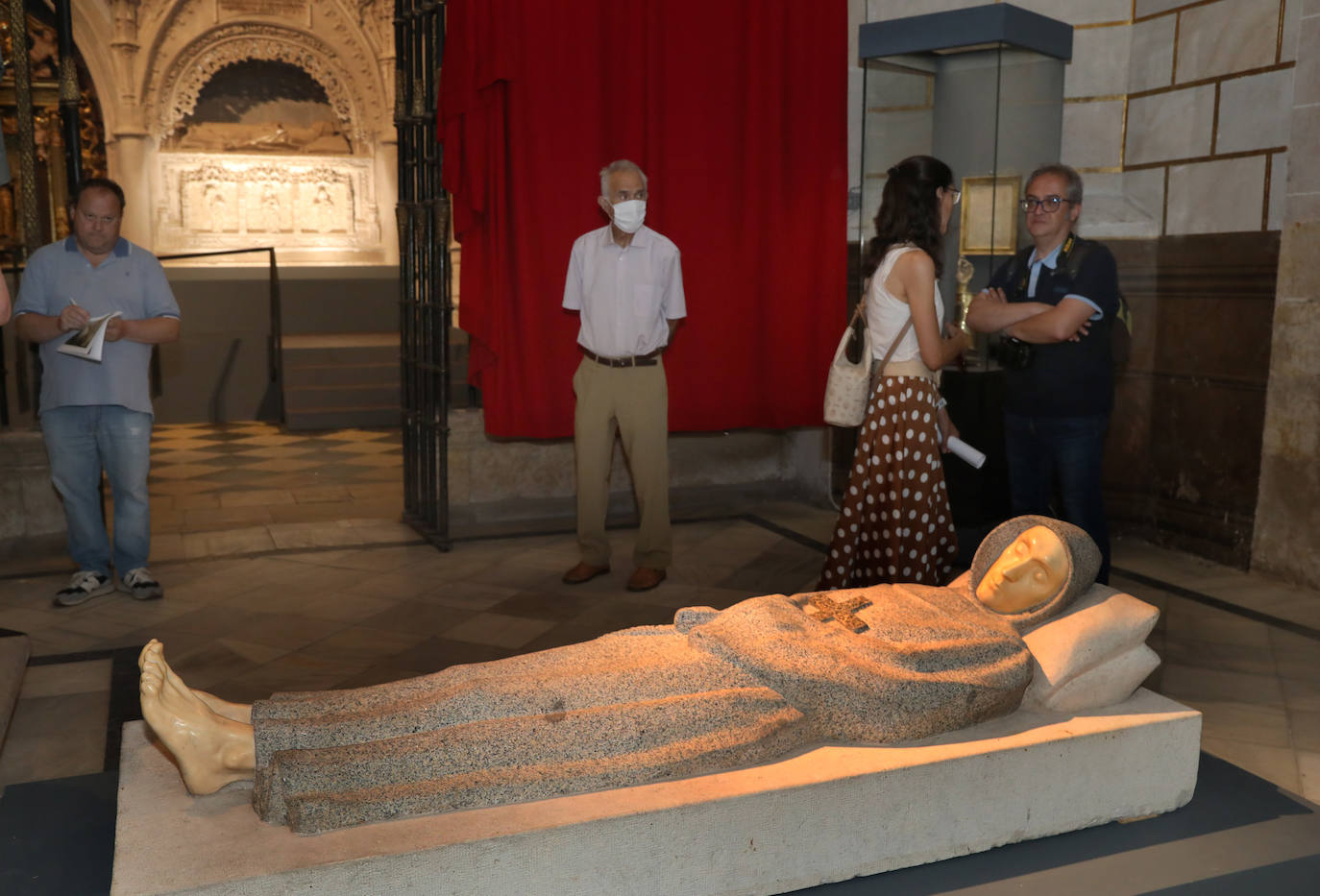 La muestra de arte religioso permanecerá abierta hasta el 11 de diciembre por el séptimo centenario de la Catedral. 