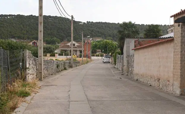 Calle de las bodegas, zona donde pararon antes de terminar en La Maña. 