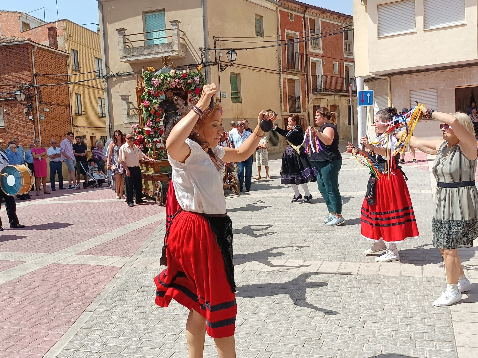 La localidad cerrateña disfruta de unas animadas Fiestas Patronales