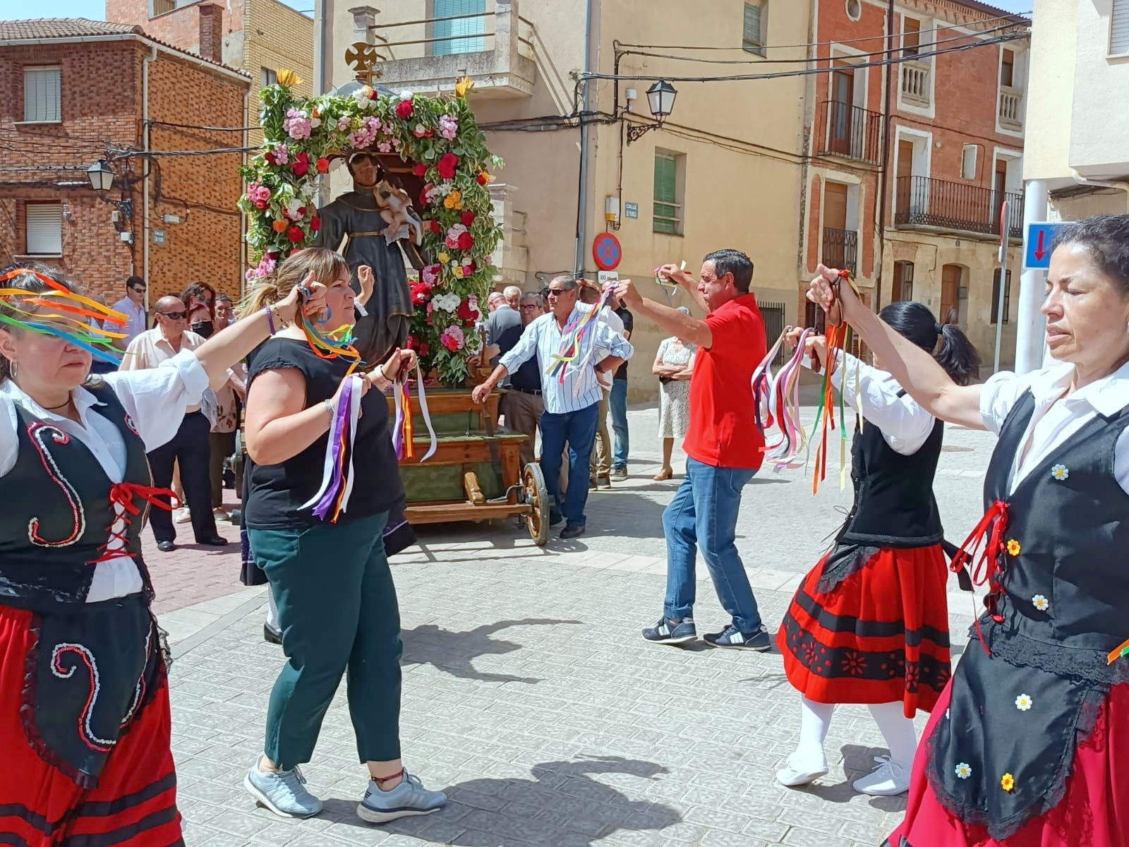 La localidad cerrateña disfruta de unas animadas Fiestas Patronales