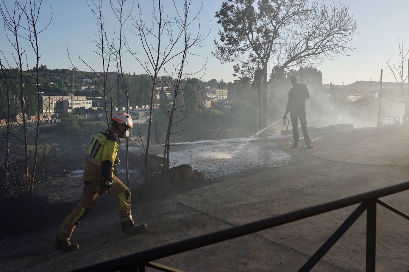 Fotos: Incendio en la Cuesta de la Maruquesa, Valladolid