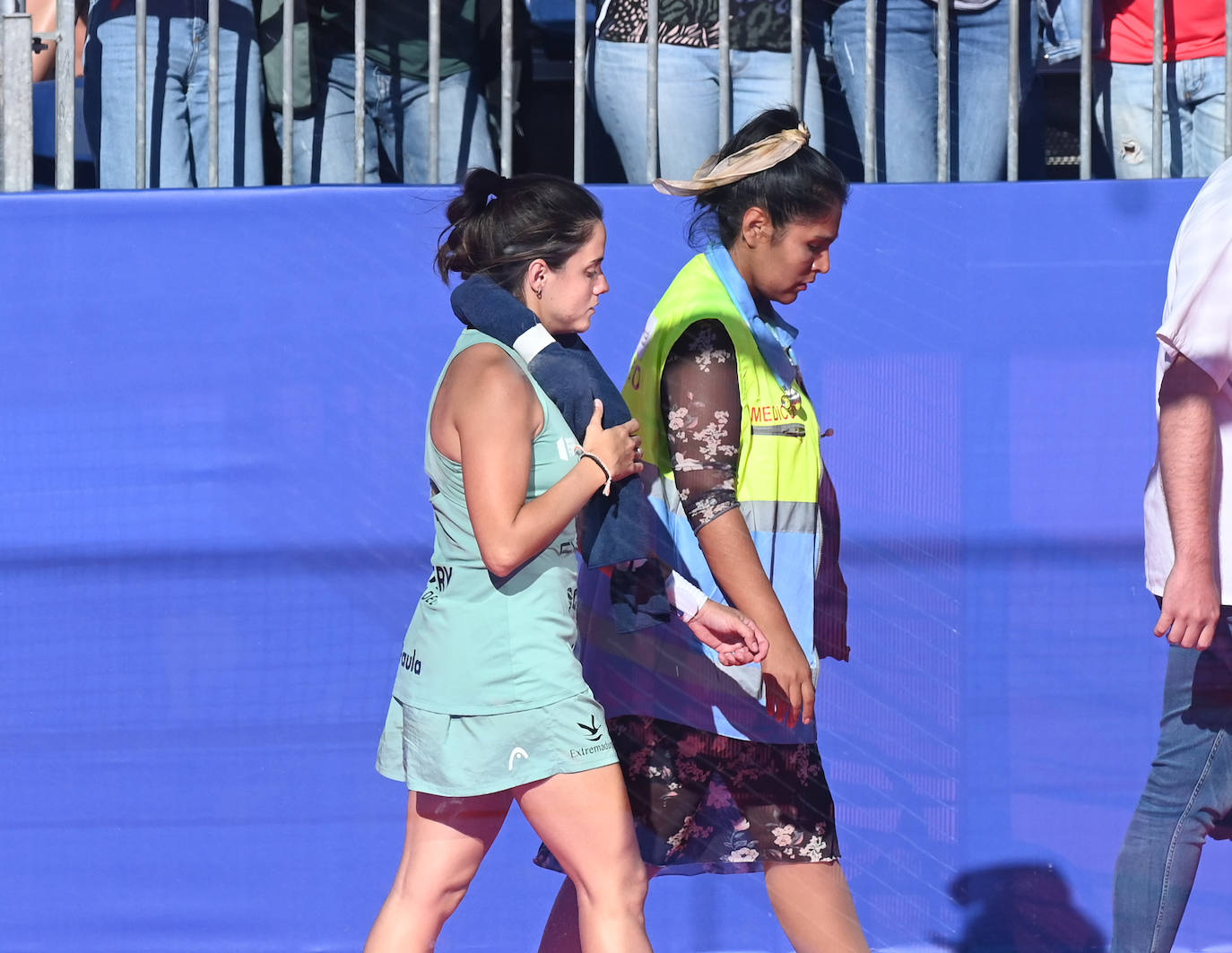 Partido entre Marta Marrero y Lucía Sainz contra Ariana Sánchez y Paula José María.