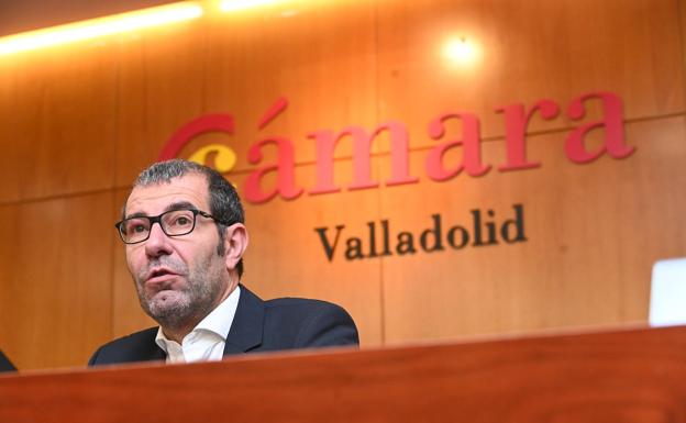 Espinar, sobre un posible boicot a la venta de camisetas: «Es una opción pero el merchandising no llega al 5% del presupuesto»