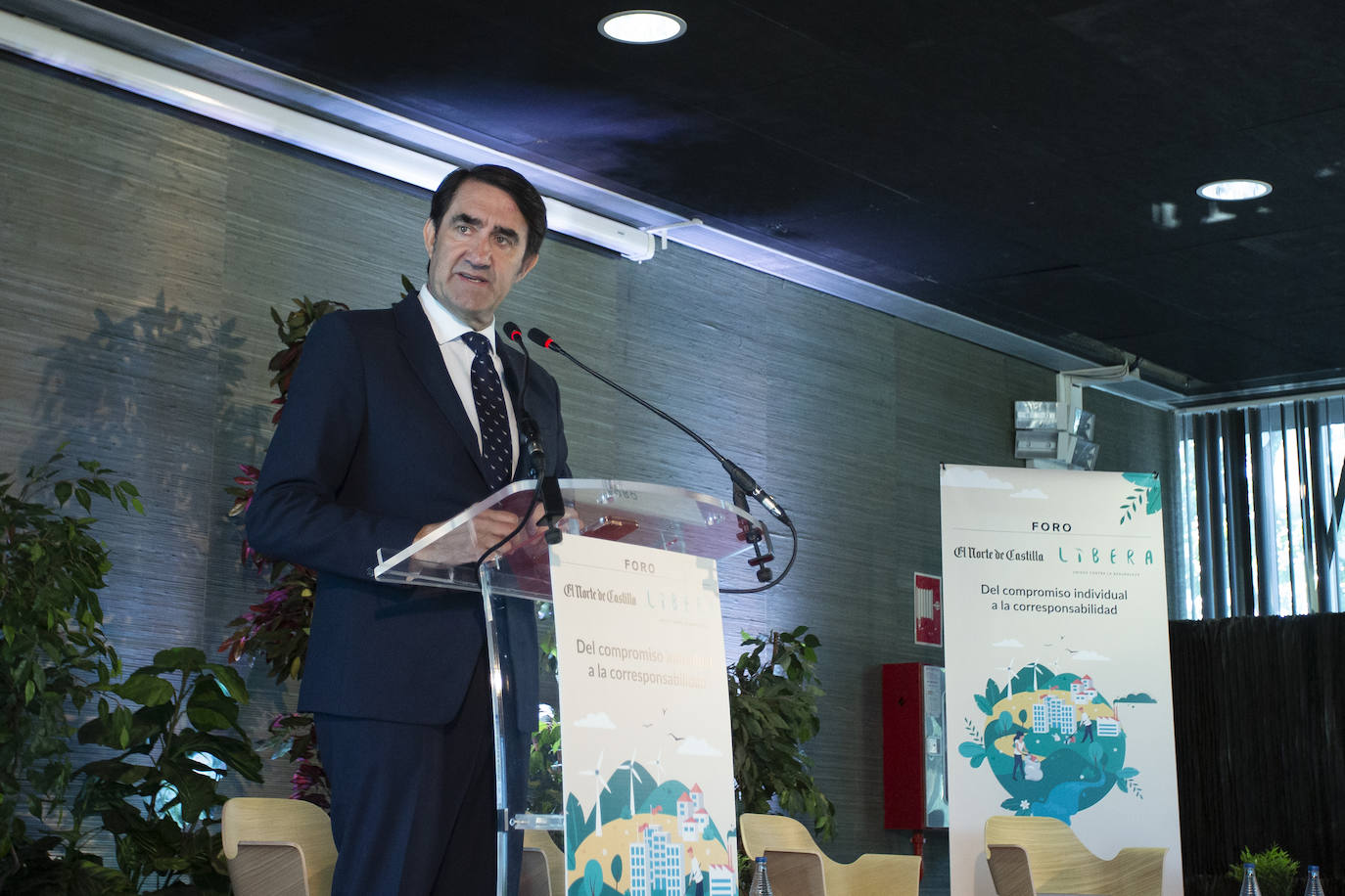 Fotos: La mesa redonda sobre gestión de residuos y la basuraleza, en imágenes