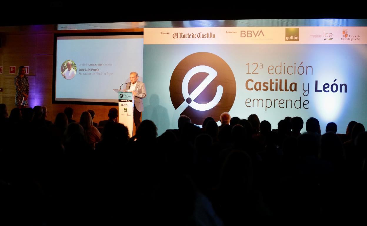 José Luis Prada, durante su intervención en la entrega de los Premios Castilla y León Emprende. 