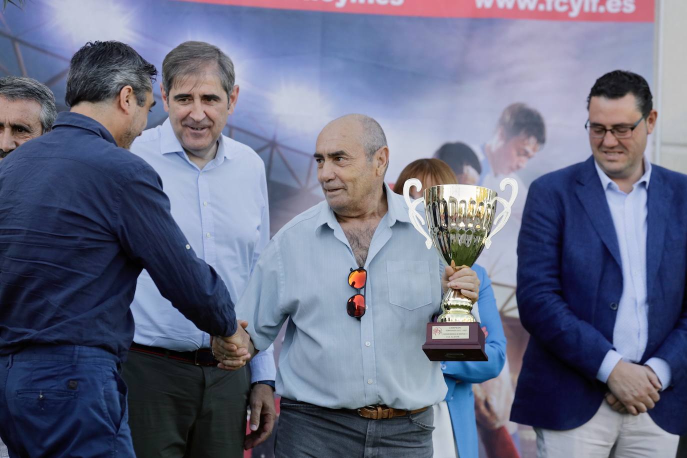 Fotos: Gala de entrega de los premios de la Delegación Provincial de Fútbol (1/5)