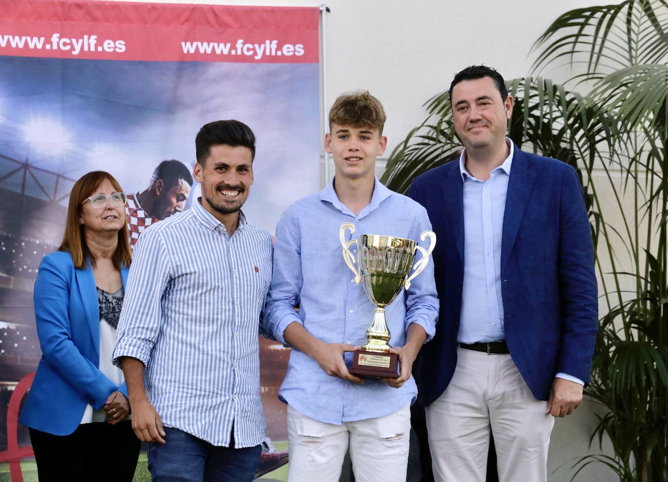 Fotos: Gala de entrega de los premios de la Delegación Provincial de Fútbol (1/5)