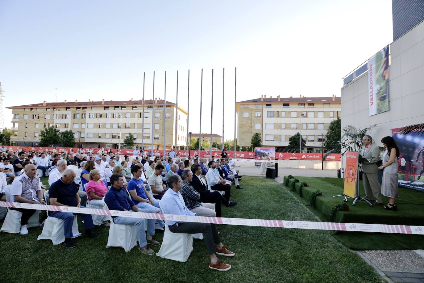 Fotos: Gala de entrega de los premios de la Delegación Provincial de Fútbol (1/5)