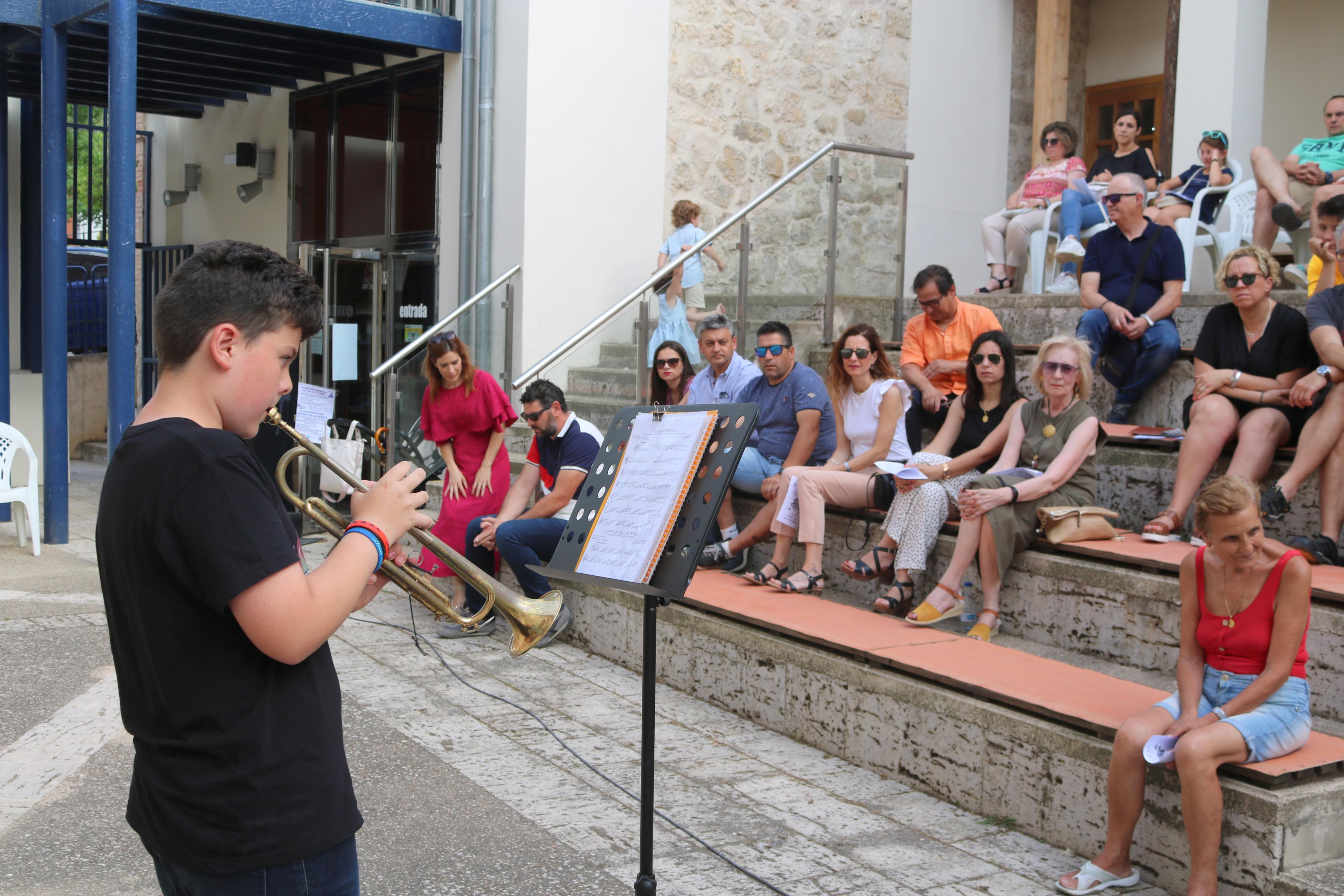 Velada Musical a cargo de los alumnos de la Escuela de la Asociación Cultural Juvenil Baltanasiega