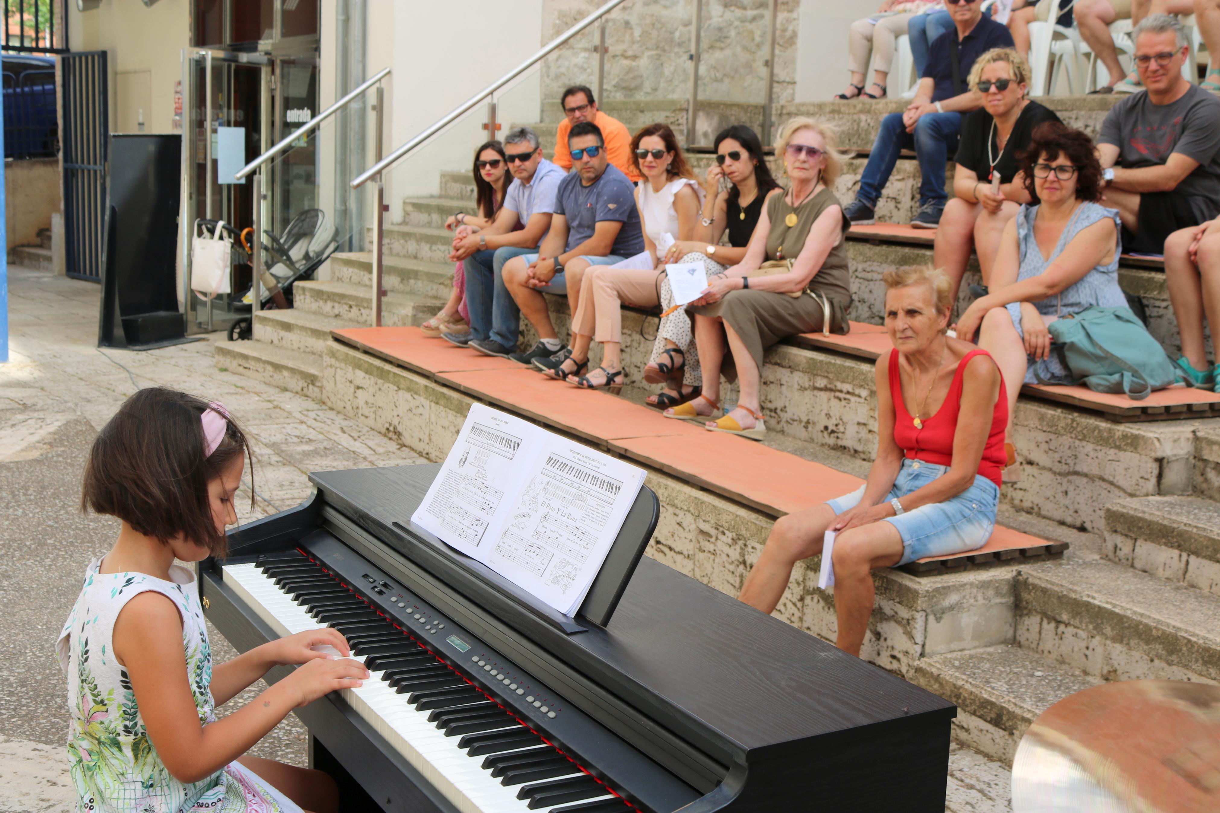 Velada Musical a cargo de los alumnos de la Escuela de la Asociación Cultural Juvenil Baltanasiega