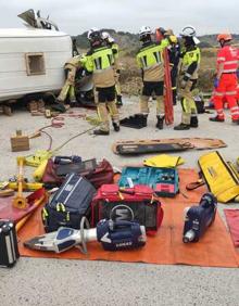 Imagen secundaria 2 - Accidente en Burgos con un fallecido de 30 años y un evacuado en helicóptero